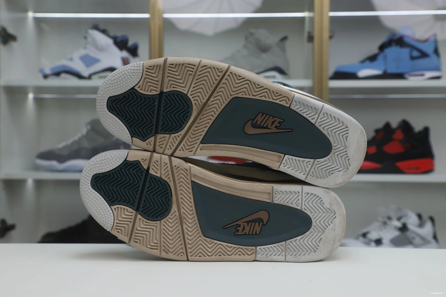 4 Jordan Jordan Air 0920